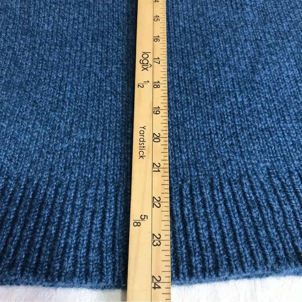L L Bean Fair Isle Knit Pullover Sweater Women’s Size M Color Blue Round Neck - Picture 10 of 14